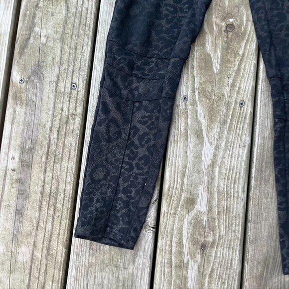 Free People Leopard Print Seamed High Rise Leggings Womens XS - Picture 2 of 9